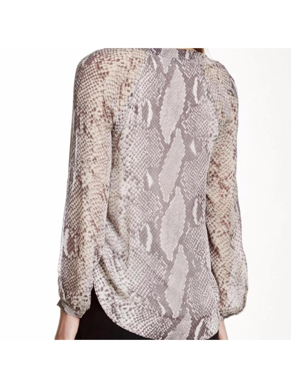 DIANE VON FURSTENBERG Sz 2 MAIKO PRINT SILK LONG SLEEVE BLOUSE IN PYTHON GREY - Picture 2 of 6